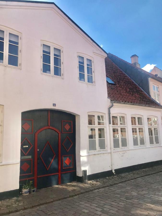 Ferienwohnung Ribe Sønderport Bed&Kitchen Exterior foto